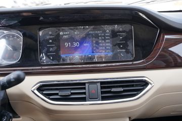 ������Խ ��Խ��V5 2.6T 2�� ���綯��ʽ���䳵41.86kWhͼƬ