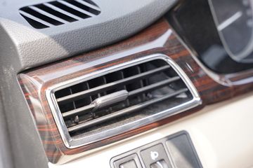 ������Խ ��Խ��V5 2.6T 2�� ���綯��ʽ���䳵41.86kWhͼƬ