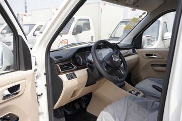 ������Խ ��Խ��V5 2.6T 2�� ���綯��ʽ���䳵41.86kWhͼƬ