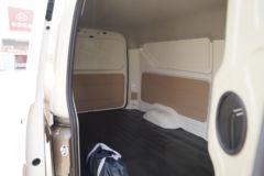 长安跨越 跨越星V5 2.6T 2座 纯电动厢式运输车41.86kWh