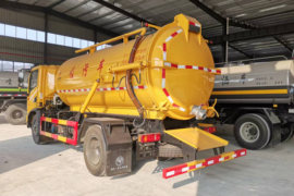 华神T3&nbsp;吸污/吸粪车外观图片