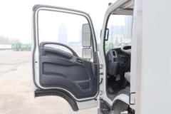 宇通轻卡 宽体 4.2米单排纯电动厢式轻卡(铝厢)(ZKH5043XXYBEV6)