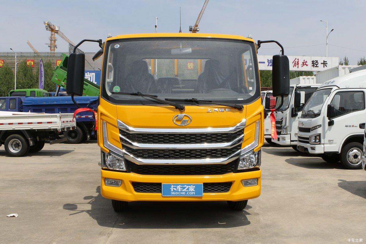 跃进 超越H300 150马力 3.82米排半仓栅式轻卡(国六)