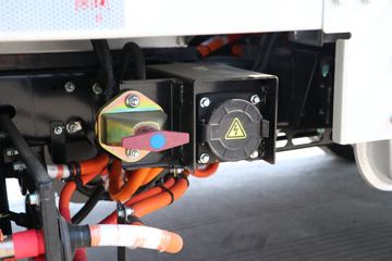 Զ F3E 3.5T 3.7׵Ŵ綯΢(JGL1039BEVM1)61.8kWhͼƬ