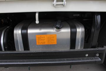  СC 95 4X2 3.2ж()(BJ3042D8PBA-01)ͼƬ