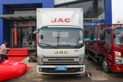 江淮 帅铃Q6 冰博士 智尊版 160马力 4X2 4.015米冷藏车(国六)(4.33速比)(HFC5048XLCP71K2C7S)