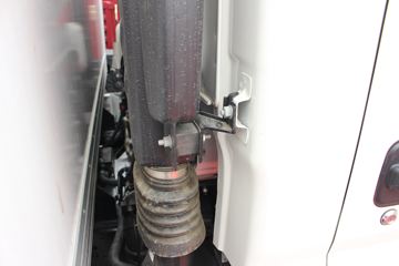 ���� ˧��Q6 ����ʿ ����� 160���� 4X2 4.015����س�(����)(4.33�ٱ�)(HFC5048XLCP71K2C7S)ͼƬ