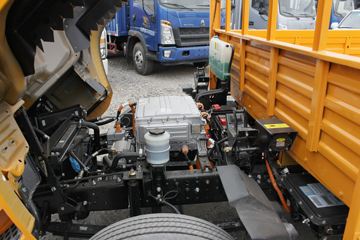 �����Ῠ ����K3000 4.18�״��綯�����ػ���(Һɲ)(YTQ1042JEEV331)81.14kWhͼƬ