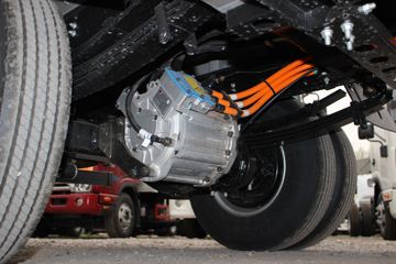 �����Ῠ ����K3000 4.18�״��綯�����ػ���(Һɲ)(YTQ1042JEEV331)81.14kWhͼƬ