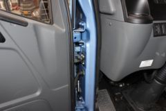 陕汽轻卡 德龙K3000 4.18米厢式纯电动轻卡(YTQ5042XXYJEEV336)98.04kWh