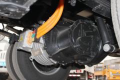 陕汽轻卡 德龙K3000 4.18米厢式纯电动轻卡(YTQ5042XXYJEEV336)98.04kWh