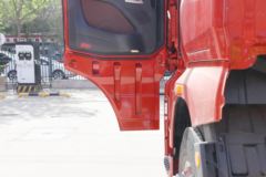 一汽解放 J7重卡 460马力 8X4 9.5米栏板载货车(CA1310P77K24T4E6)