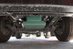 一汽解放 J7重卡 460马力 8X4 9.5米栏板载货车(CA1310P77K24T4E6)