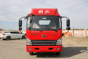 解放 虎VN 130马力 3.78米排半厢式轻卡(国六)(CA5049XXYP40K50L2E6A84)