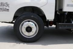 福田瑞沃 小金刚C版 95马力 4X2 3.3米自卸车(国六)(BJ3042D8PBA-01)