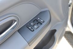 飞碟缔途 DX 127马力 3.95米单排栏板微卡(国六)