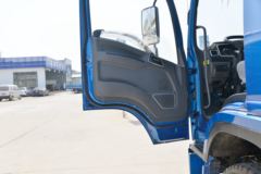 飞碟奥驰 X6系列 180马力 4X2 5.3米自卸车(国六)