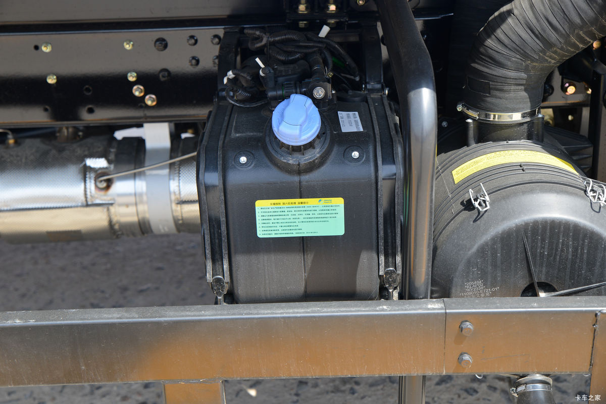 �ɵ��³� T3ϵ�� 158���� 4X2 3.75����ж��(����)����                                                