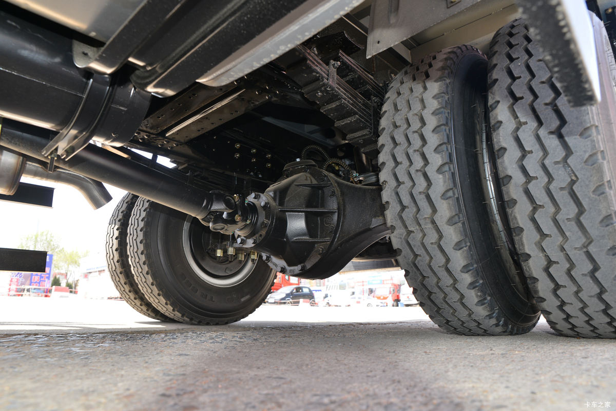 �ɵ��³� T3ϵ�� 158���� 4X2 3.75����ж��(����)����                                                