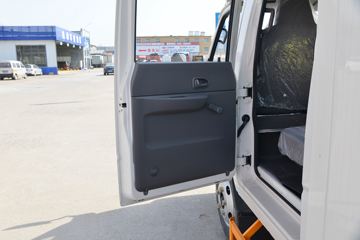 ���� ˳��խ�� 143���� 3.22��˫����ʽ�Ῠ(����)(Һɲ)(JX5041XXYTSGA26)ͼƬ