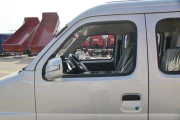 ŷ������ ����F3 1.6L 122���� ���� 3.05��˫������΢��(����)ͼƬ