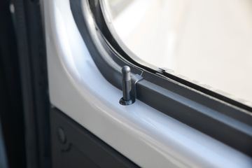 ŷ������ ����F3 1.6L 122���� ���� 3.05��˫������΢��(����)ͼƬ