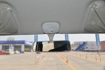 ŷ������ ����F3 1.6L 122���� ���� 3.05��˫������΢��(����)ͼƬ