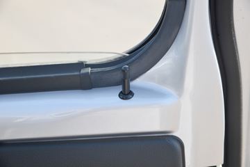 ŷ������ ����F3 1.6L 122���� ���� 3.05��˫������΢��(����)ͼƬ