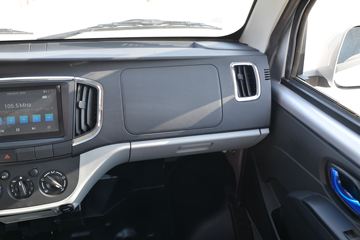 ŷ������ ����F3 1.6L 122���� ���� 3.05��˫������΢��(����)ͼƬ