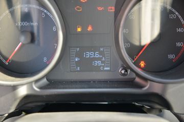 ŷ������ ����F3 1.6L 122���� ���� 3.05��˫������΢��(����)ͼƬ