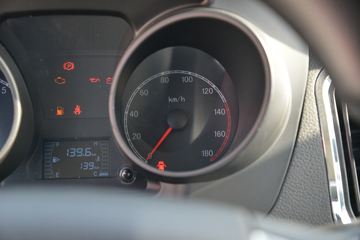 ŷ������ ����F3 1.6L 122���� ���� 3.05��˫������΢��(����)ͼƬ