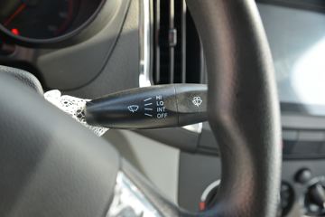 ŷ������ ����F3 1.6L 122���� ���� 3.05��˫������΢��(����)ͼƬ