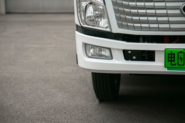 �ִ����ó� ��ͼEV 4.5T 4.17�׵��Ŵ��綯��ʽ�ῨͼƬ