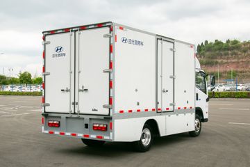 �ִ����ó� ��ͼEV 4.5T 4.17�׵��Ŵ��綯��ʽ�ῨͼƬ