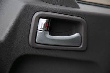 �ִ����ó� ��ͼEV 4.5T 4.17�׵��Ŵ��綯��ʽ�ῨͼƬ