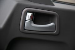 现代商用车 泓图EV 4.5T 4.17米单排纯电动厢式轻卡(CHM5042XXYZDC33BEV)