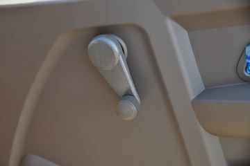 ŷ������ С���� 95���� 4X2 2.95�׵�����ж��(����)(����)ͼƬ