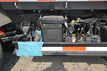 ŷ������ С���� 95���� 4X2 2.95�׵�����ж��(����)(����)ͼƬ