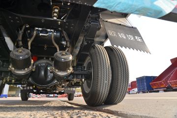 ŷ������ С���� 95���� 4X2 2.95�׵�����ж��(����)(����)ͼƬ