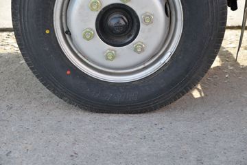 ŷ������ С���� 95���� 4X2 2.95�׵�����ж��(����)(����)ͼƬ