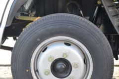 欧铃汽车 小宝马 95马力 4X2 2.95米单排自卸车(国六)(长轴)(ZB3042BDC3L)