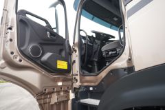 东风商用车 天龙KL重卡 520马力 6X4牵引车(国六)(DFH4250D3)