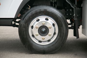 �ִ����ó� ��ͼEV 4.5T 4.17�׵��Ŵ��綯��ʽ�ῨͼƬ