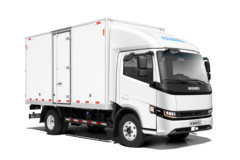 焕瑞汽车 顶配 150马力 4.15米单排厢式轻卡(国六)