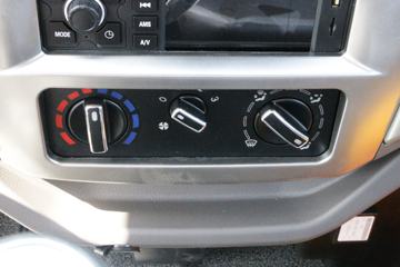 ŷ������ С���� 115���� 3.63�׵��������Ῠ(����)ͼƬ