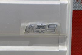 小宝马&nbsp;载货车上装                                                图片