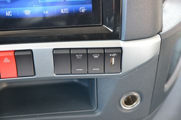 �������� ����H5 460���� 6X4ǣ����(����)(LZ4250H5DC1)ͼƬ