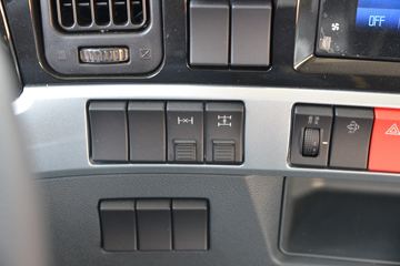 �������� ����H5 460���� 6X4ǣ����(����)(LZ4250H5DC1)ͼƬ