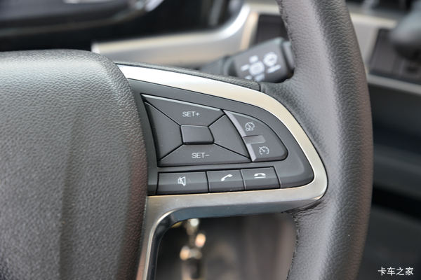 ����H7�ؿ� ������ 520���� 6X4 AMT�Զ����Ż�2��