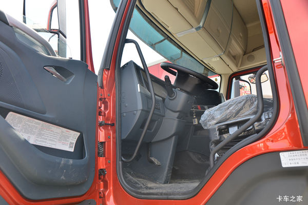 乘龙H7重卡 510马力 6X4牵引车优惠2万元